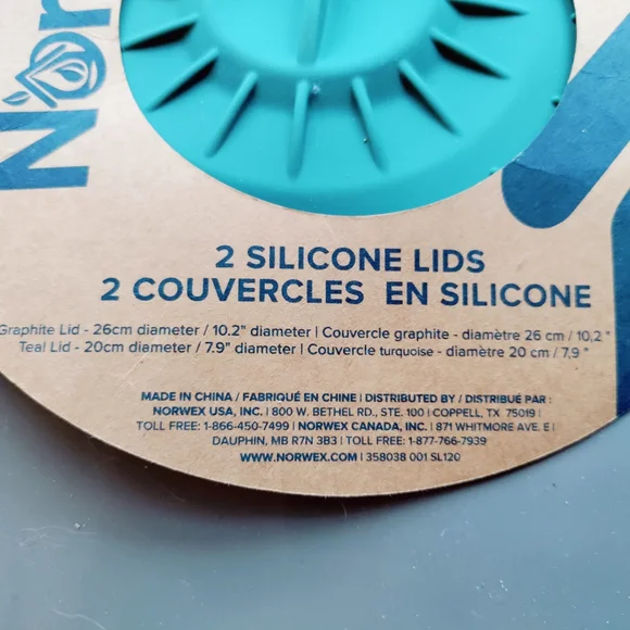 Norwex Silicone Lids Set in Blue & Gray - Picture 2 of 4